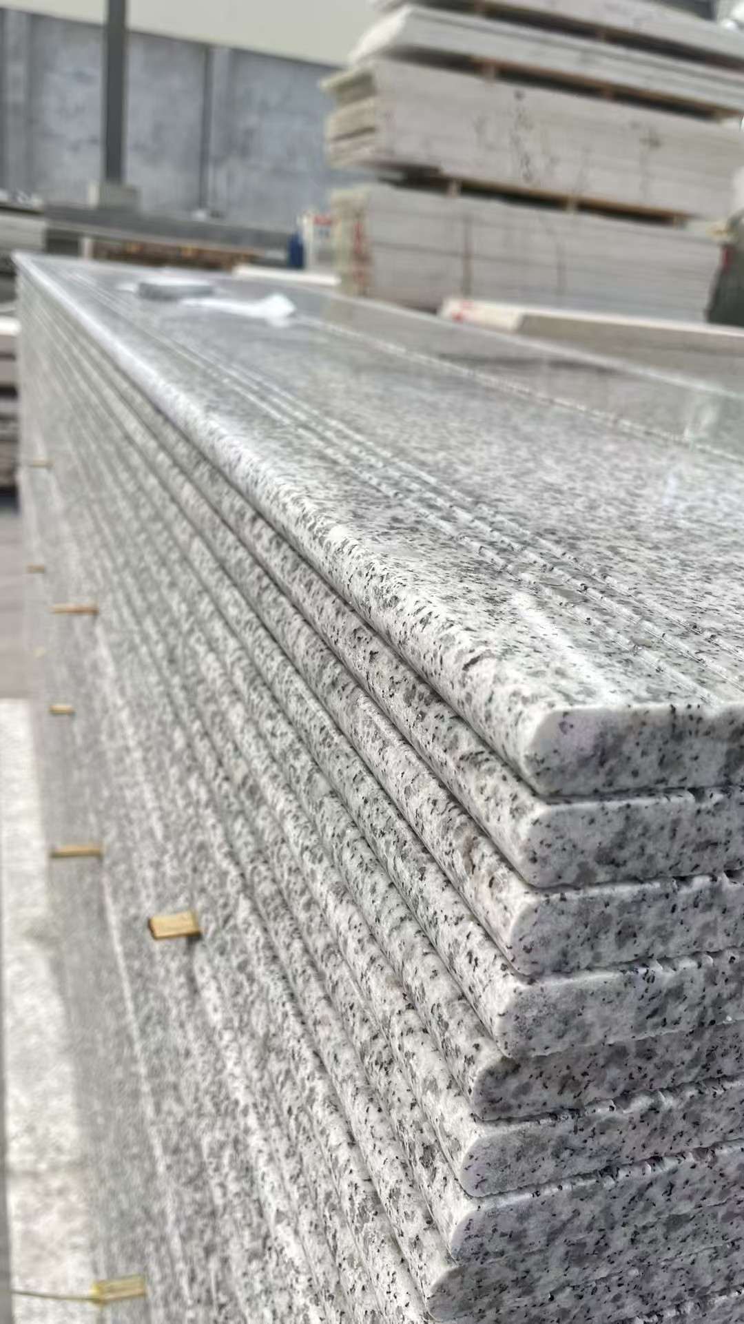 朔州芝麻白楼梯踏步 花岗岩楼梯板材