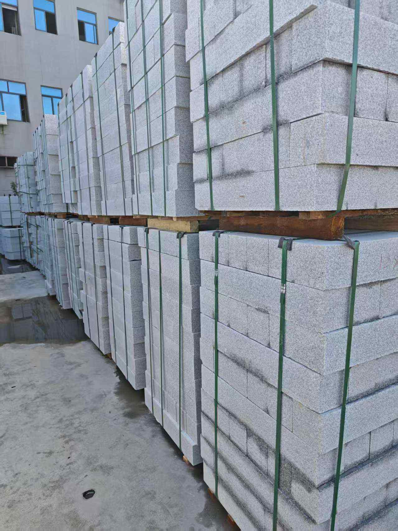 朔州芝麻白路牙石，路侧石